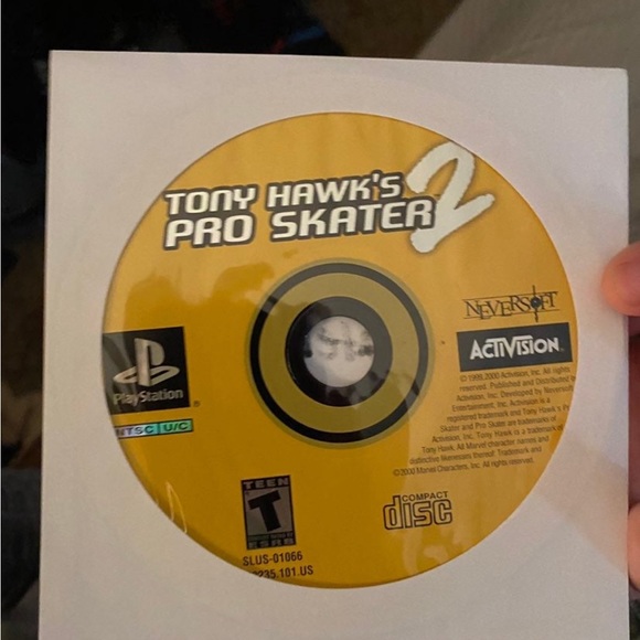 Tony Hawks pro skater 2 for playsation 1 - Picture 1 of 4